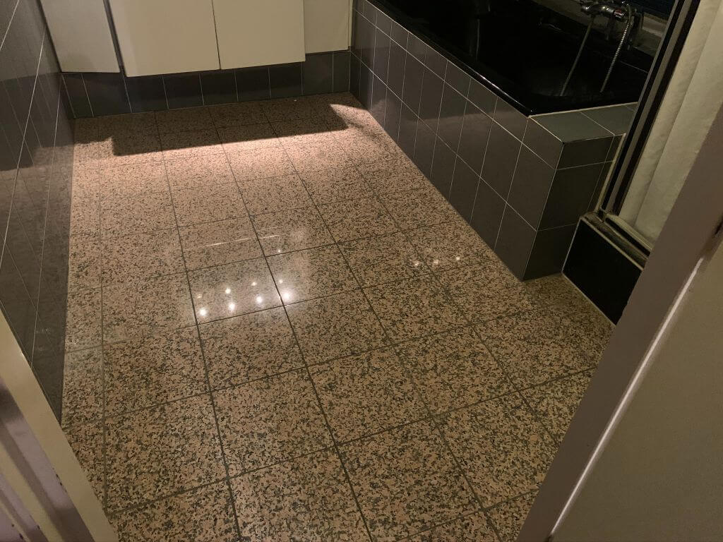 Vloerrenovatie badkamer Prinsenbeek